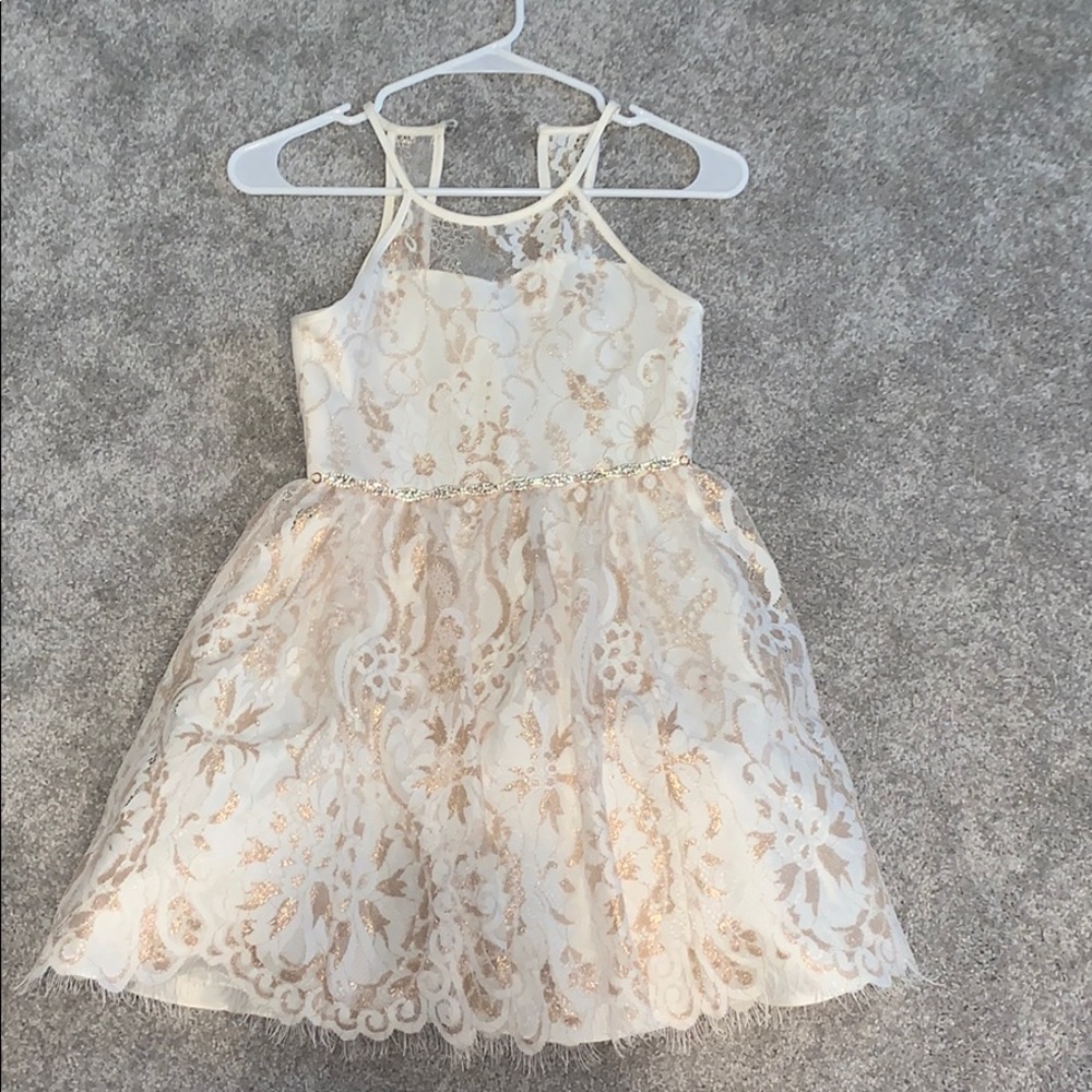 Pretty Dress - image 1